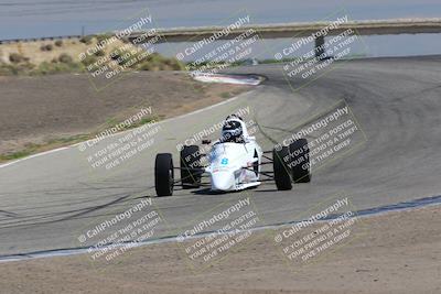 media/Jun-05-2022-CalClub SCCA (Sun) [[19e9bfb4bf]]/Group 3/Race/